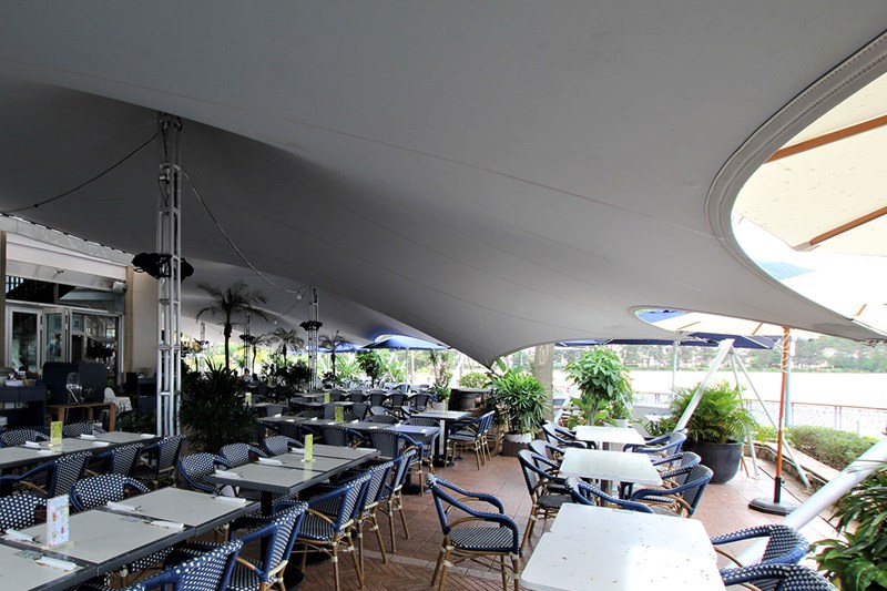 restaurant_cover_3.jpg