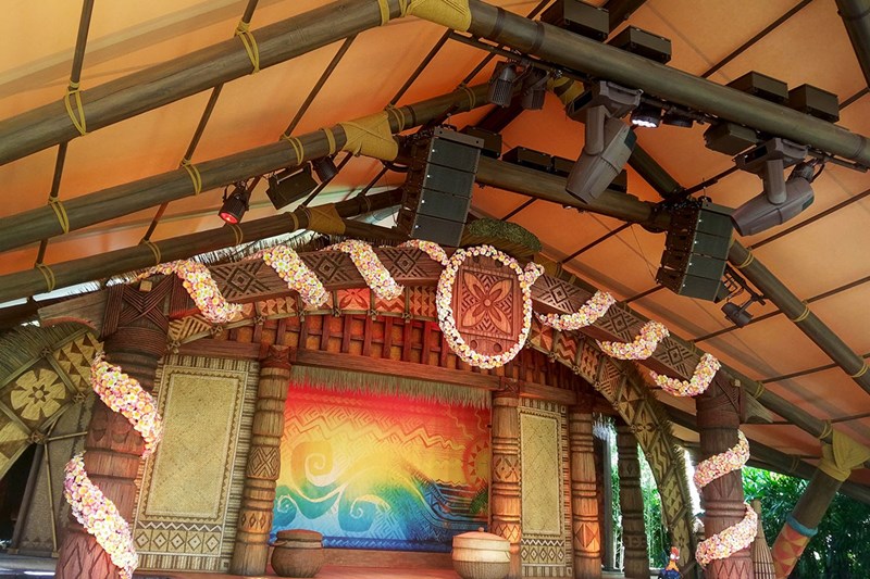 cover_performance_stage_4.jpg